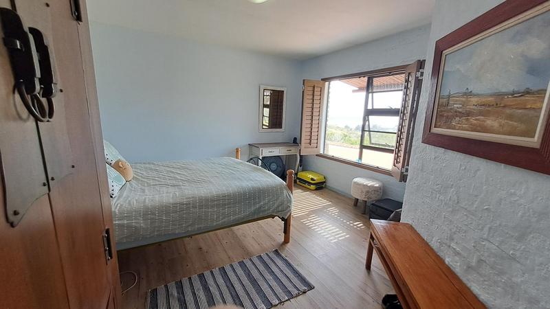 5 Bedroom Property for Sale in Stilbaai Wes Western Cape